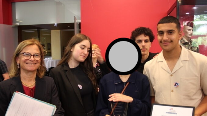 Trinôme - Image d'accueil.jpg
