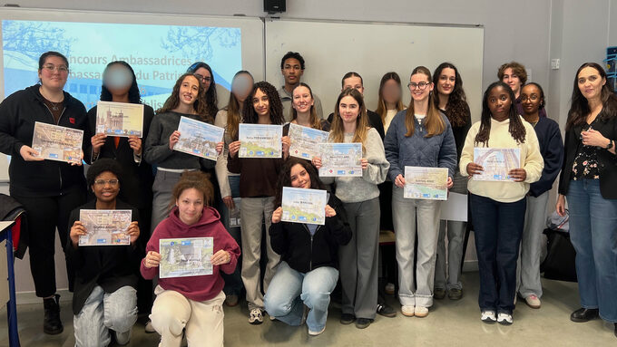 Photp de groupe floutages.jpeg